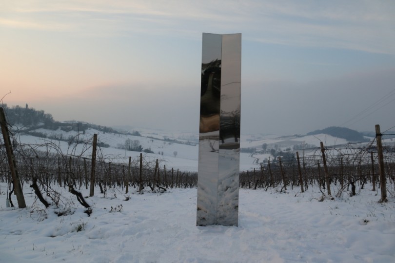 Un monolito d'arte in Monferrato